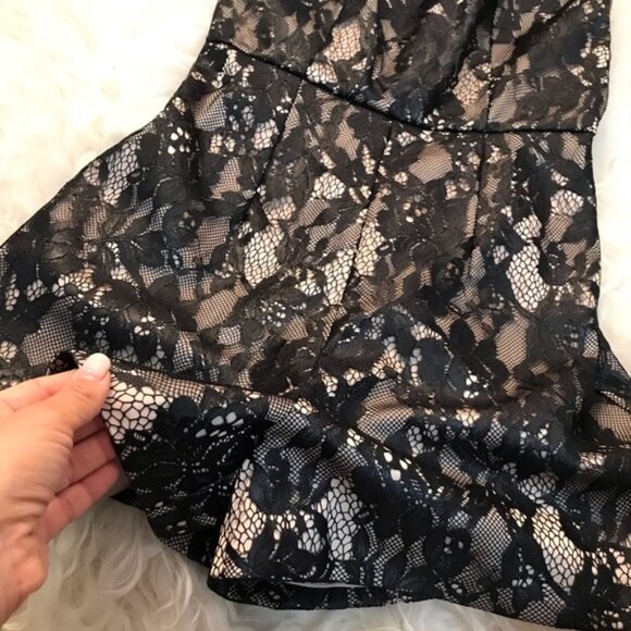 alice + olivia Ashleigh Romper - Picture 7 of 8